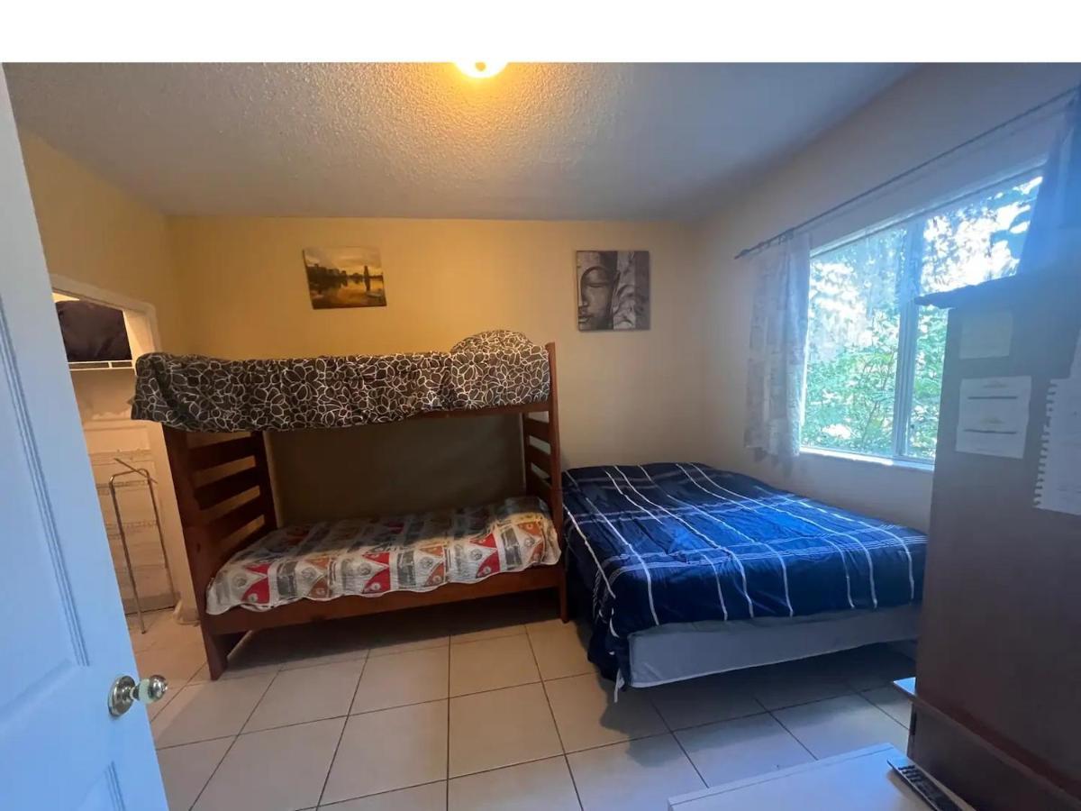 Master Room In Apartment Дейви Экстерьер фото